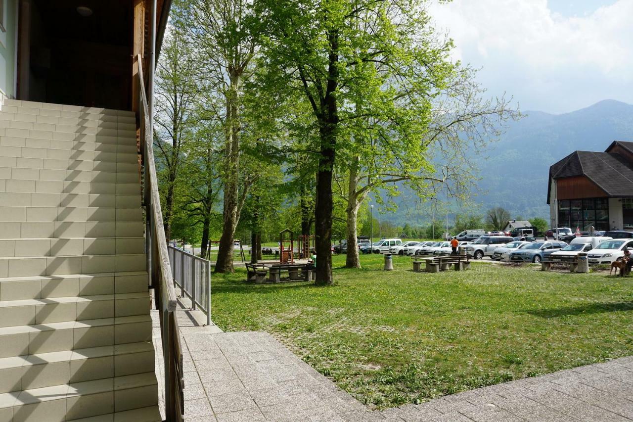 Krona Apartments Bovec Exteriör bild