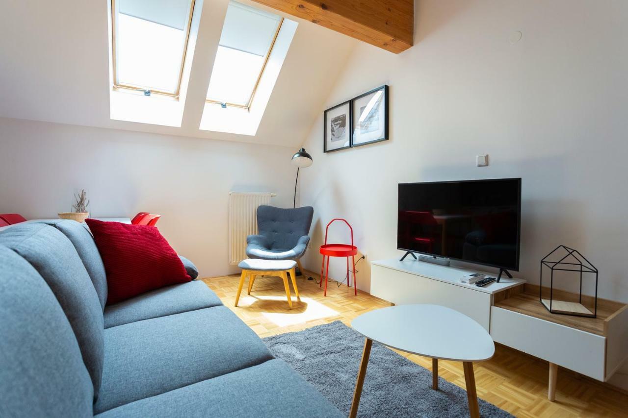Krona Apartments Bovec Exteriör bild